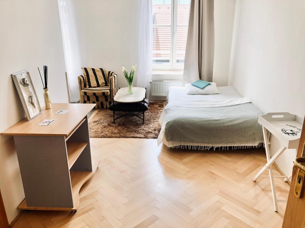 Old Town City Apartment براغ المظهر الخارجي الصورة